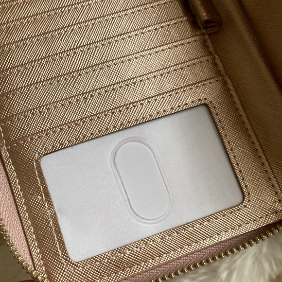 Chelmon wallet with detachable wrist strap - Picture 7 of 16